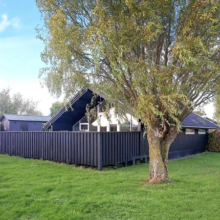 6 Person In Haarby Feriehus