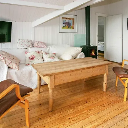 6 Person In Haarby Feriehus Brunshuse